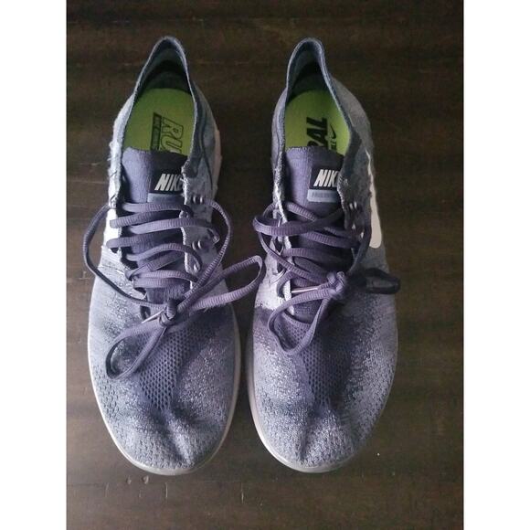 Nike Free Run Flyknit Women's Running Shoes Oreo Blue White 880843 402 Size 9.5 - Picture 3 of 16